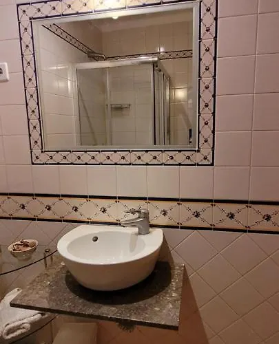 Seaside Gem, 3 Ensuites, & Town Centre Apartamento